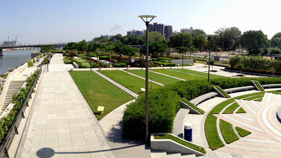 Sabarmati River Front park