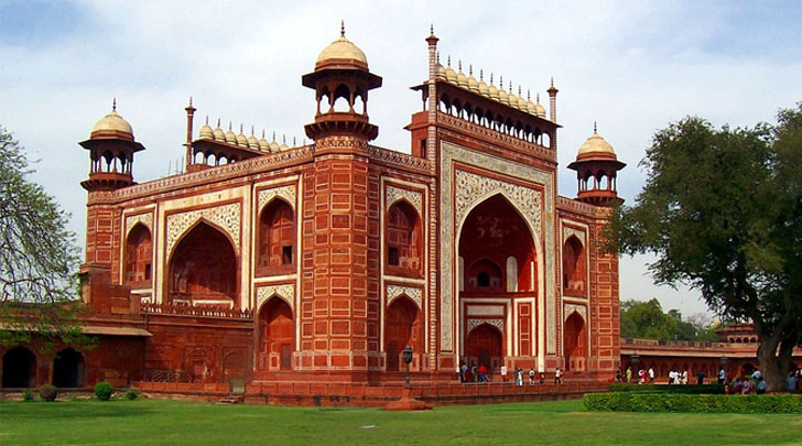 taj mahal entrance gate